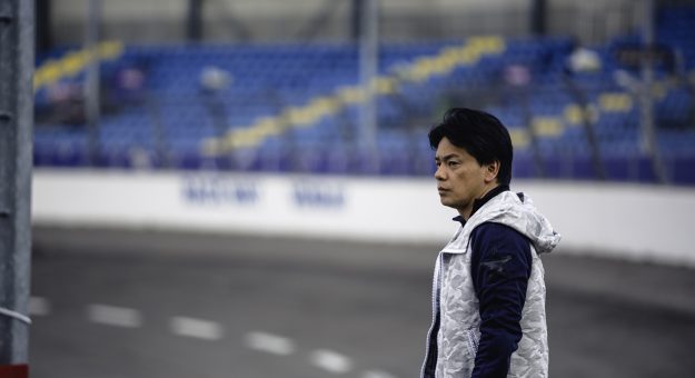 Visit From the other side of the world: Japanese Kenko Miura and his Euro NASCAR adventure page