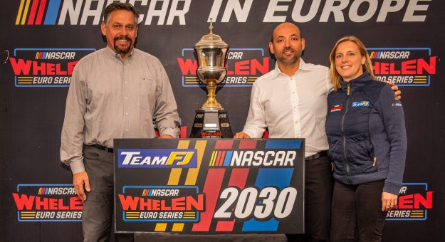 Visit Ten-year extension for NASCAR in Europe! page