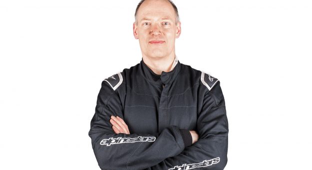 Visit Marko Stipp Motorsport signs with Gordon Barnes page