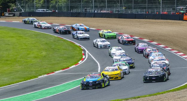 Visit La EuroNASCAR pronta per un altro fantastico weekend di gara all’Autodrom Most page