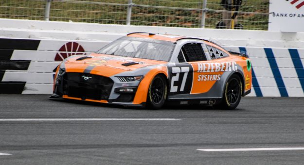 Visit From Next Gen testing in Charlotte back to EuroNASCAR racing in Italy: Hezemans and Villeneuve ready for the Finals page