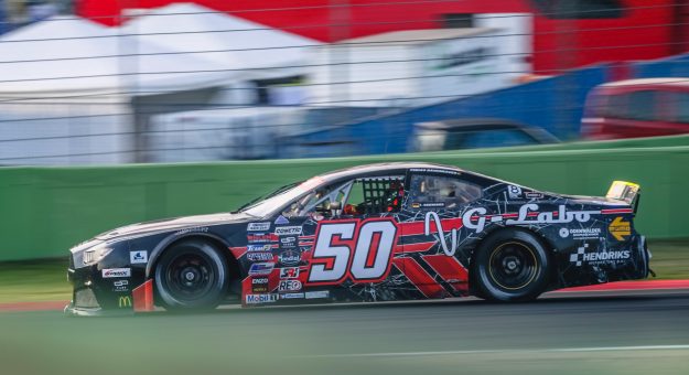 Visit Tobias Dauenhauer and Liam Hezemans with Hendriks Motorsport in 2022 page