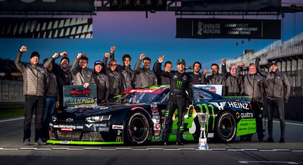 Visit PK Carsport and Alon Day back together to chase historic fourth NWES title page