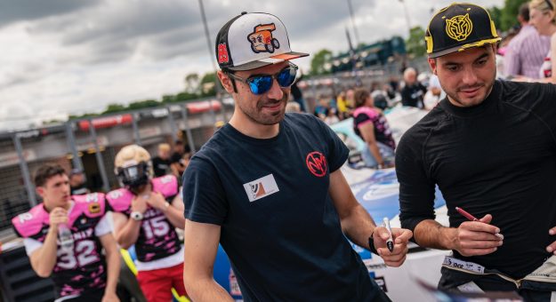 Visit Alberto Panebianco on violent Vallelunga crash: “I realized I was going into the barriers!” page
