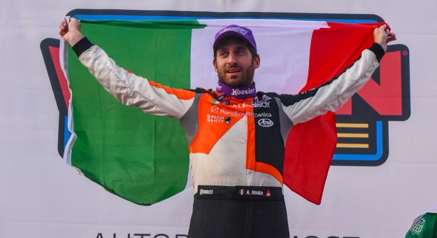 Visit Il rookie Alberto Naska è inarrestabile! page
