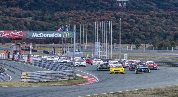 Visit Battaglie emozionanti e campionati serrati: è il momento delle finali EuroNASCAR 2022 page