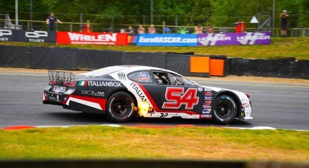 Visit CAAL Racing remporte la pole position à Brands Hatch page