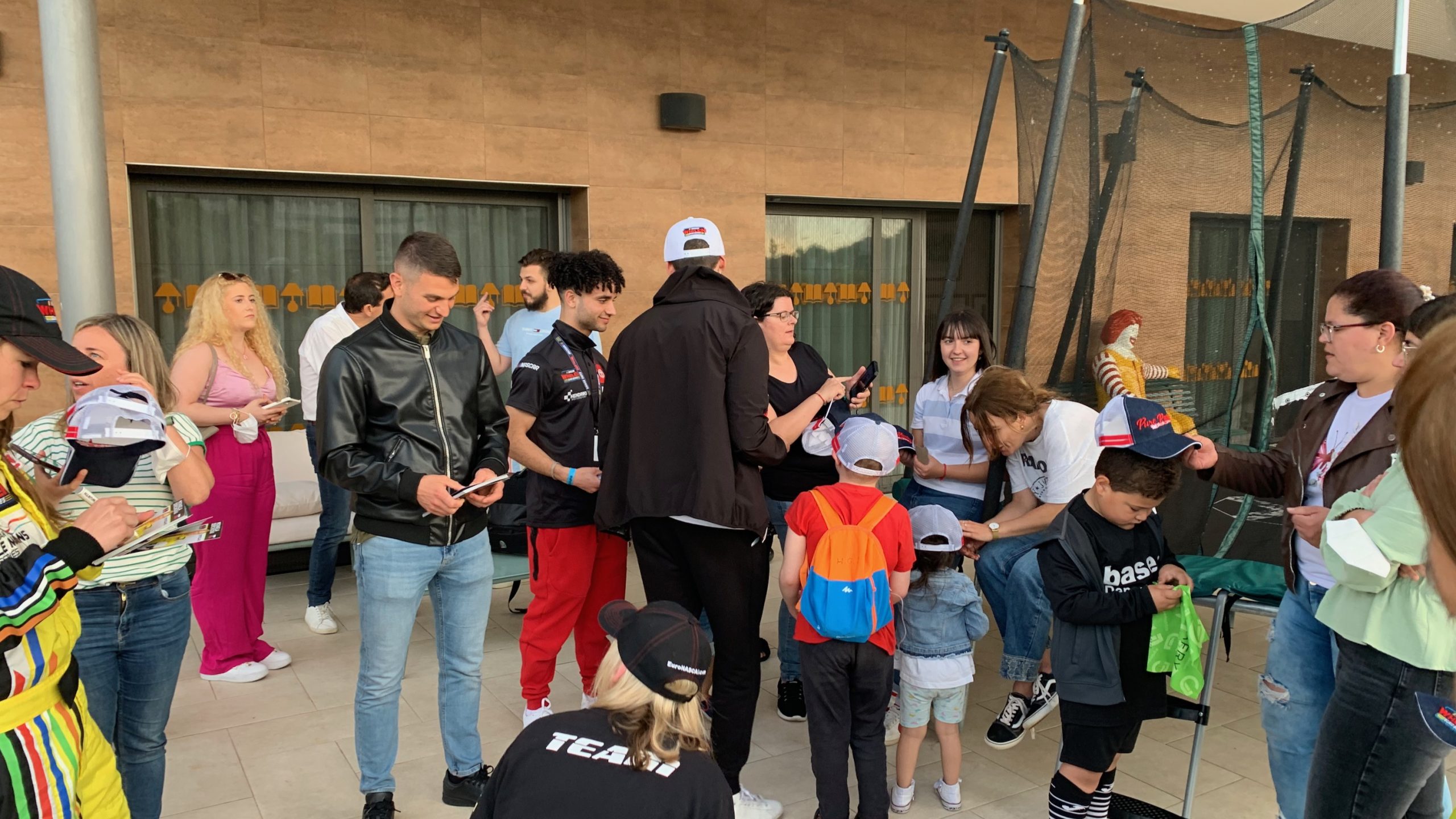 Nwes Drivers Interacting Casa Ronald Visit