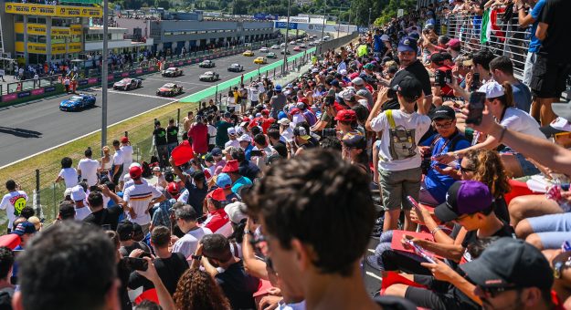 Visit Devenez pilote EuroNASCAR: participez dès maintenant au programme de recrutement de pilotes 2024! page