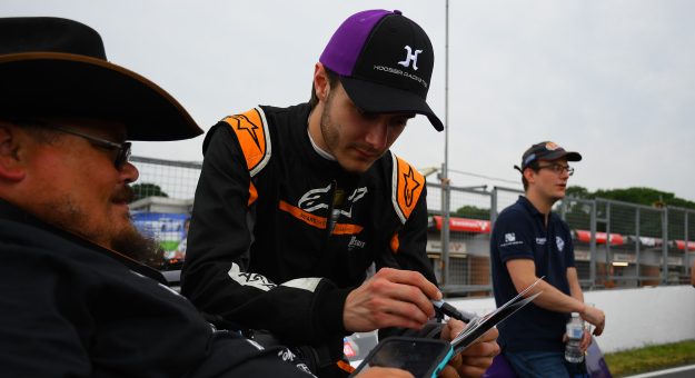Visit French youngster Thomas Dombrowski returns to Race Planet Team Bleekemolen page