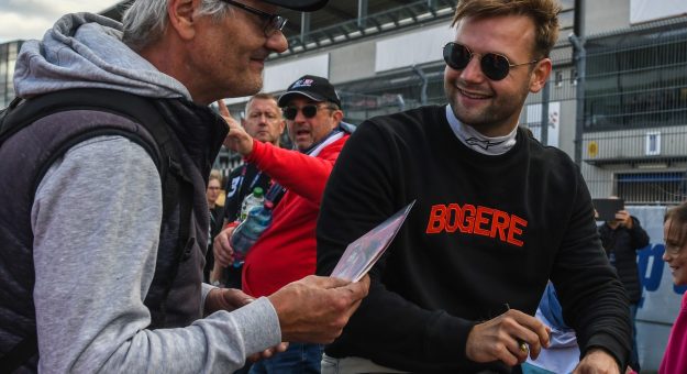Visit Hendriks Motorsport prepares title run with Gil Linster in EuroNASCAR 2 page