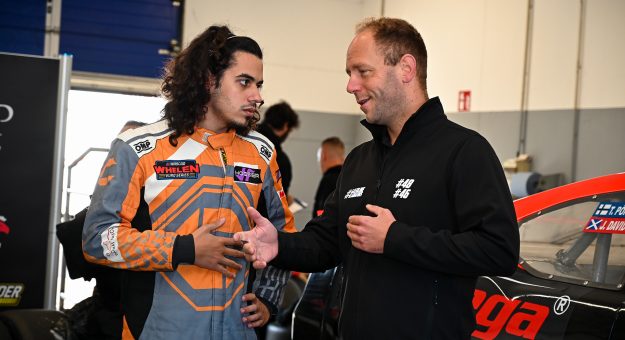 Visit Thomas Krasonis advises young racing drivers: “Never stop hunting your dreams!” page