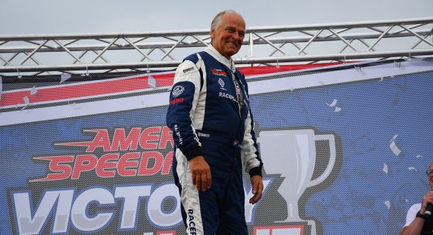 Visit Reza Sardeha and Michael Bleekemolen confirmed in EuroNASCAR 2 page