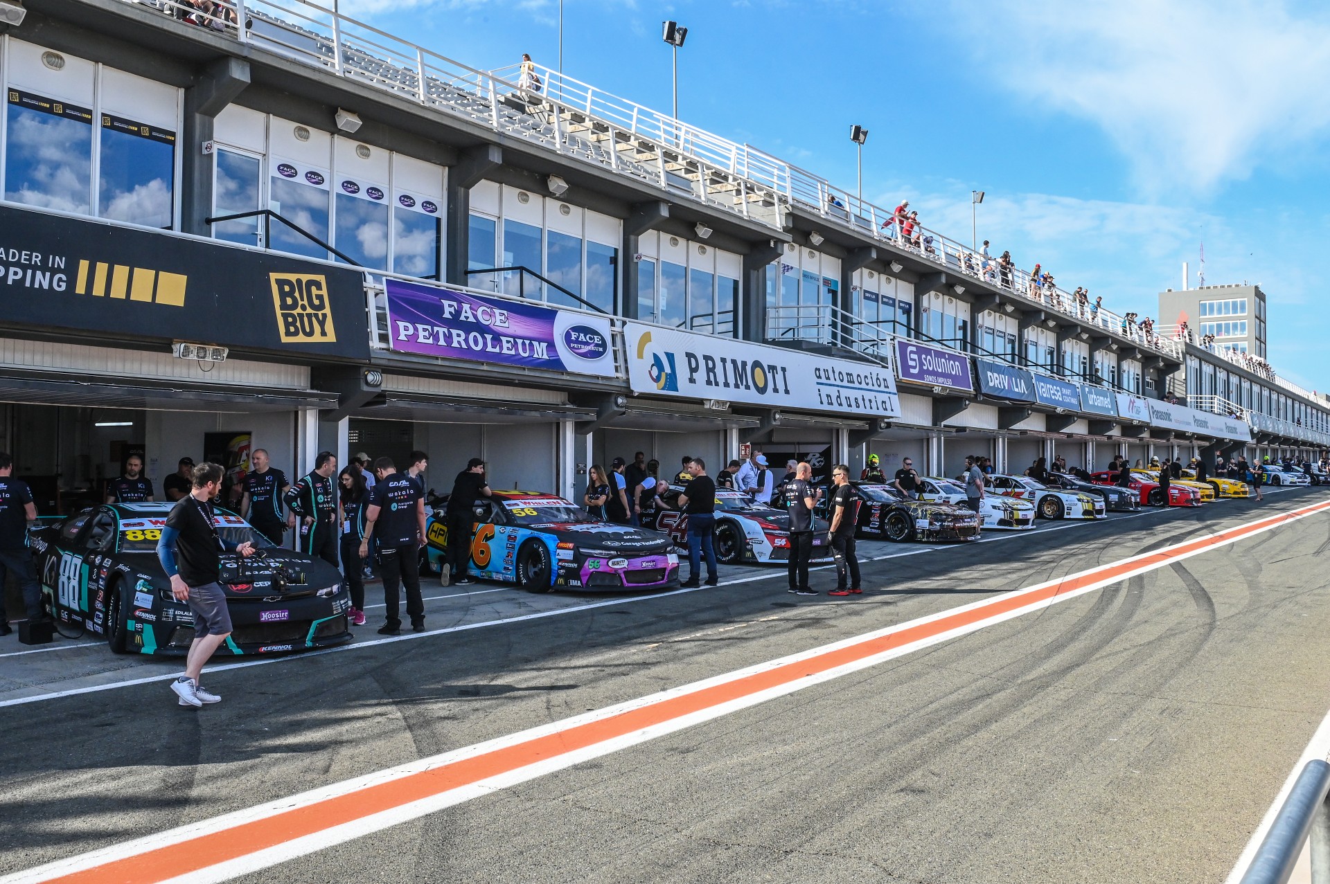 Bart Dehaese Pit Lane Action Valencia 2023