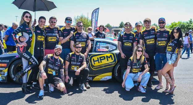 Visit CAAL Racing reaches a new milestone with 250th start in Spain page
