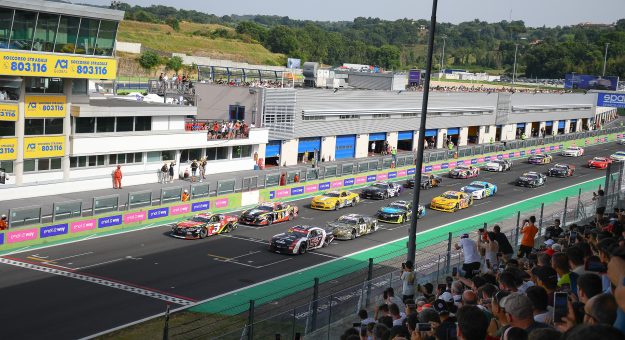 Visit Gladiators in Italy: EuroNASCAR set for second race weekend at Autodromo di Vallelunga page