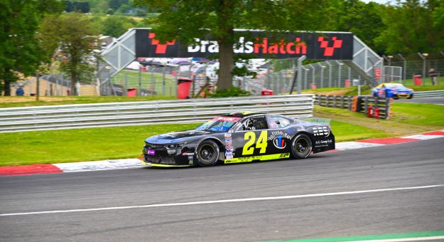 Visit Championship leaders Ghirelli and Doubek lead Free Practice in the UK page