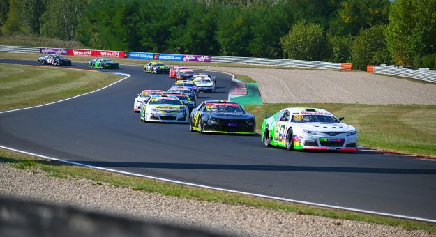 Visit Hendriks Motorsport wins the Endurance Teams Championship regular season page