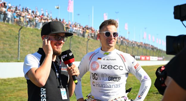 Visit In front of his home crowd: Dominique Schaak announces contract extension with Bremotion page