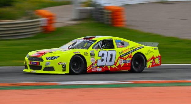 Visit Valencia Prologue reactions: NASCAR Euro Series drivers fell in love with the new sequential gearbox page