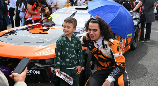 Visit One point separate Junior Trophy stars Krasonis and Jouffreau after Valencia’s season opener page