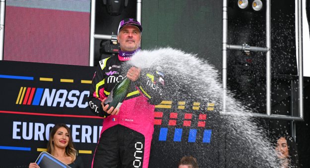 Visit “I have to improve myself”: Is Yvan Muller tasting blood? page