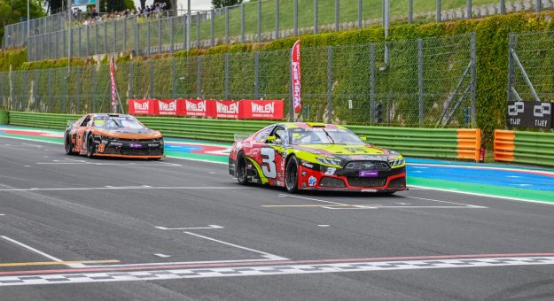 Visit Paul Jouffreau and Thomas Krasonis set for a fierce battle for the Junior Trophy page