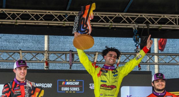 Visit Playoff start with a bang: Liam Hezemans emerges from opening lap drama to grab first 2025 victory page