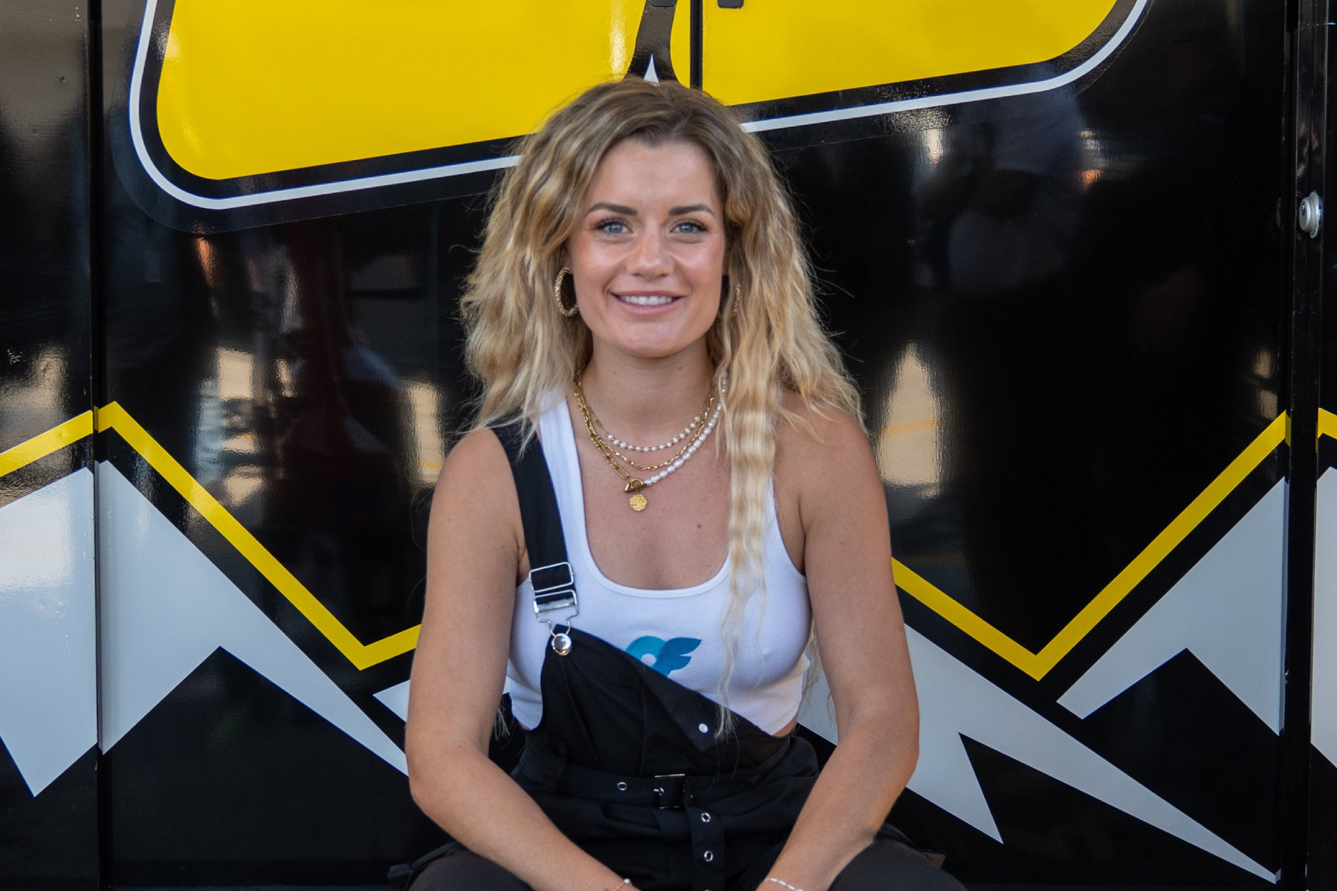 Rette Jones Racing By Hendriks Vanessa Neumann Daytona 2026