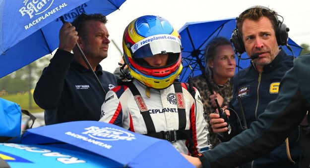 Visit Already Securing Silverware: Robin Bleekemolen Maximized OPEN Debut with Lady Trophy Wins page