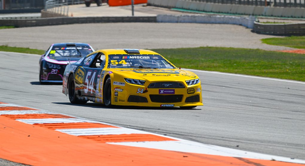 Sponsoring, Steering, and Succeeding: The Dual Life of Giovanni Cartechini in V8GP