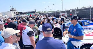 Nascar Vittorio Ghirelli Grid Walk Gp3r 2025