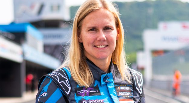 Beitske Visser Lands at Team Bleekemolen for Playoff Charge