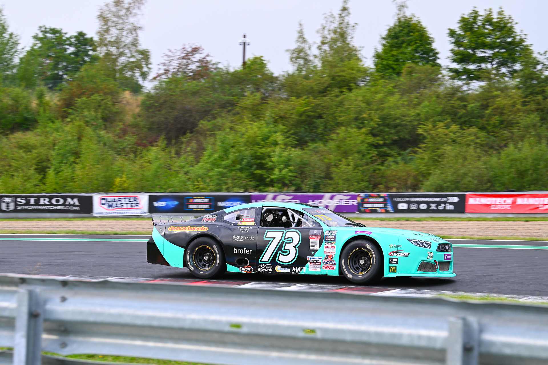 Nina Weinbrenner 73 Caal Racing Ford Most 2026