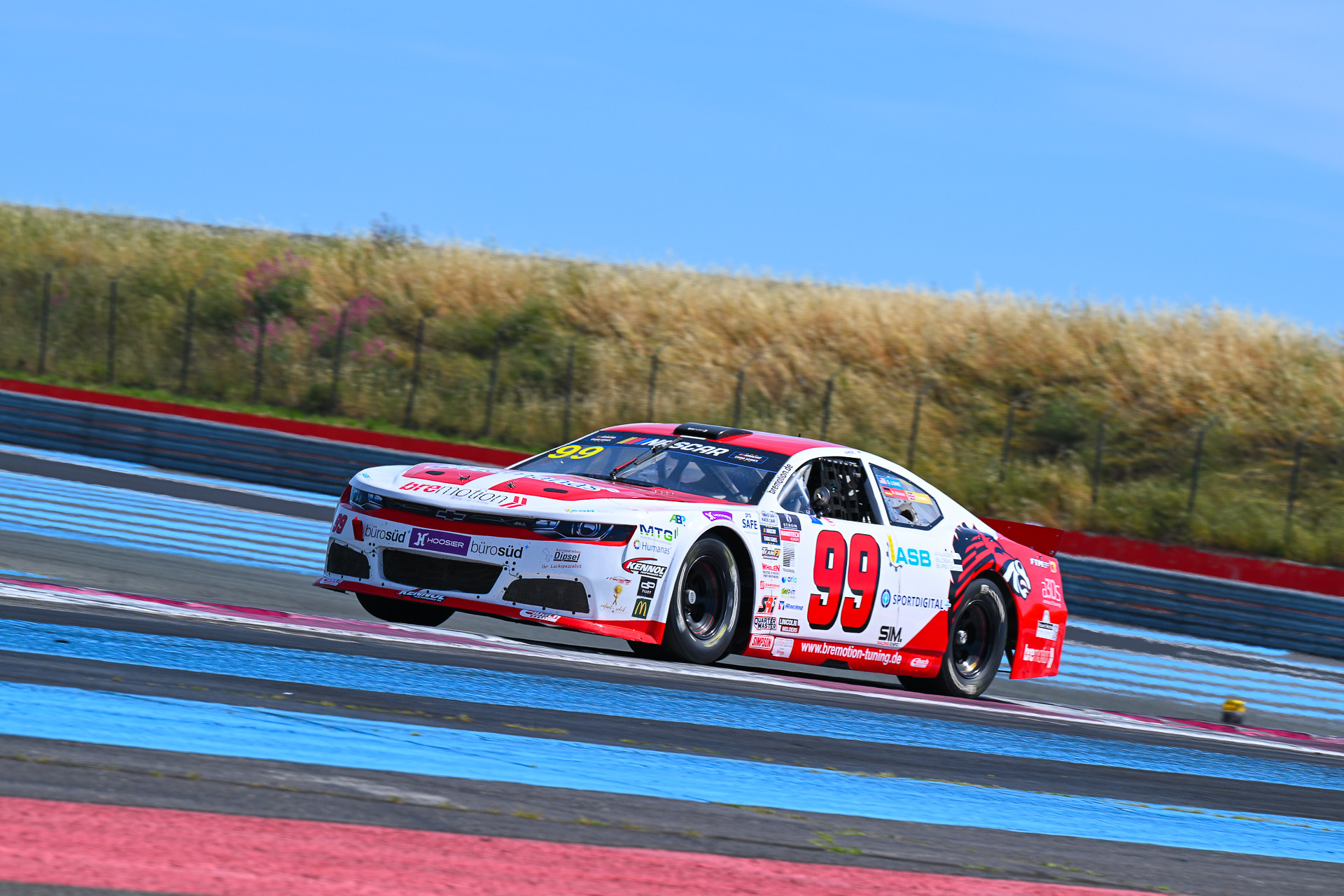 Nina Weinbrenner Garrett Lowe Paul Ricard 2026