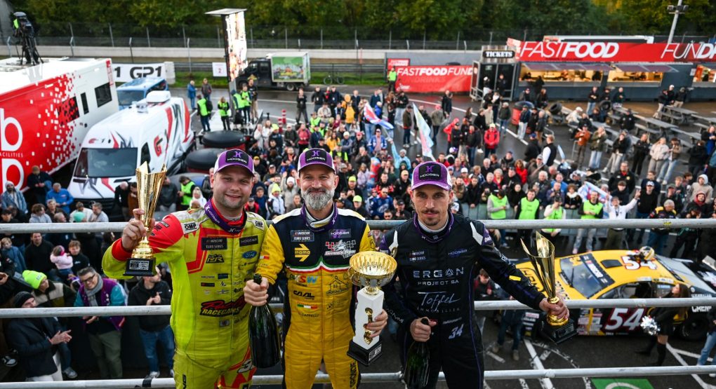 Wet Weather Magic: Claudio Cappelli Proudly Sings the Fratelli d’Italia in the Finals Victory Lane
